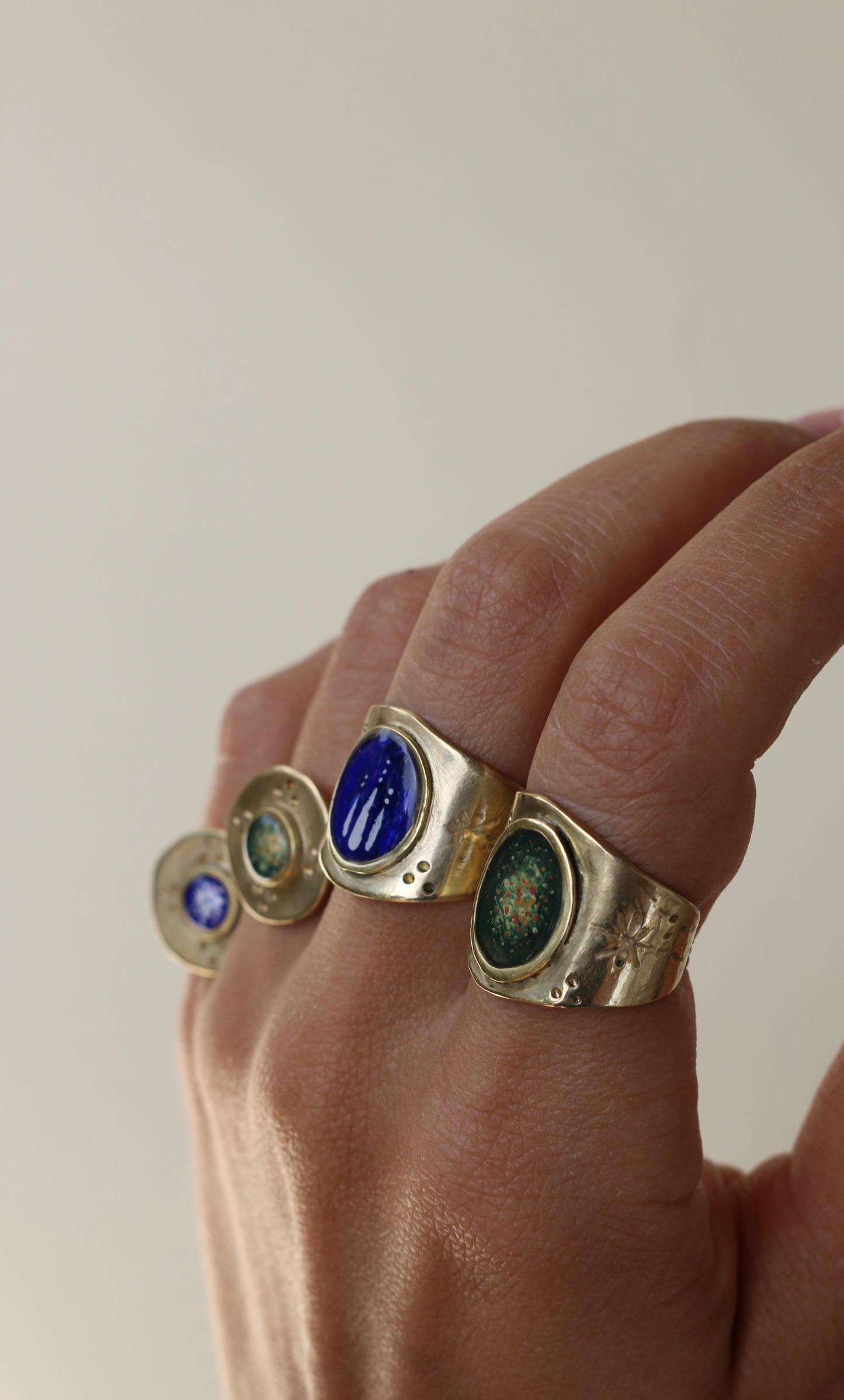 IV atto - anello Linha