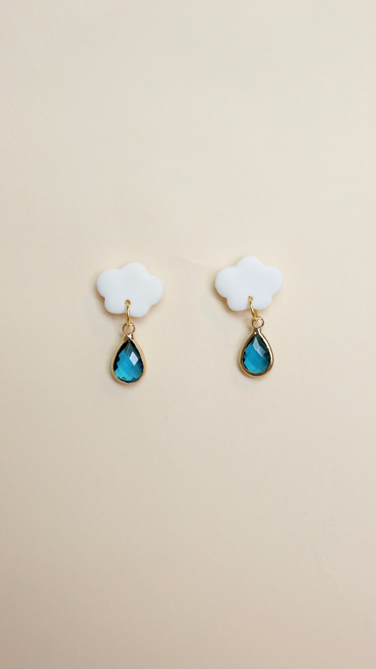 Raining era earrings