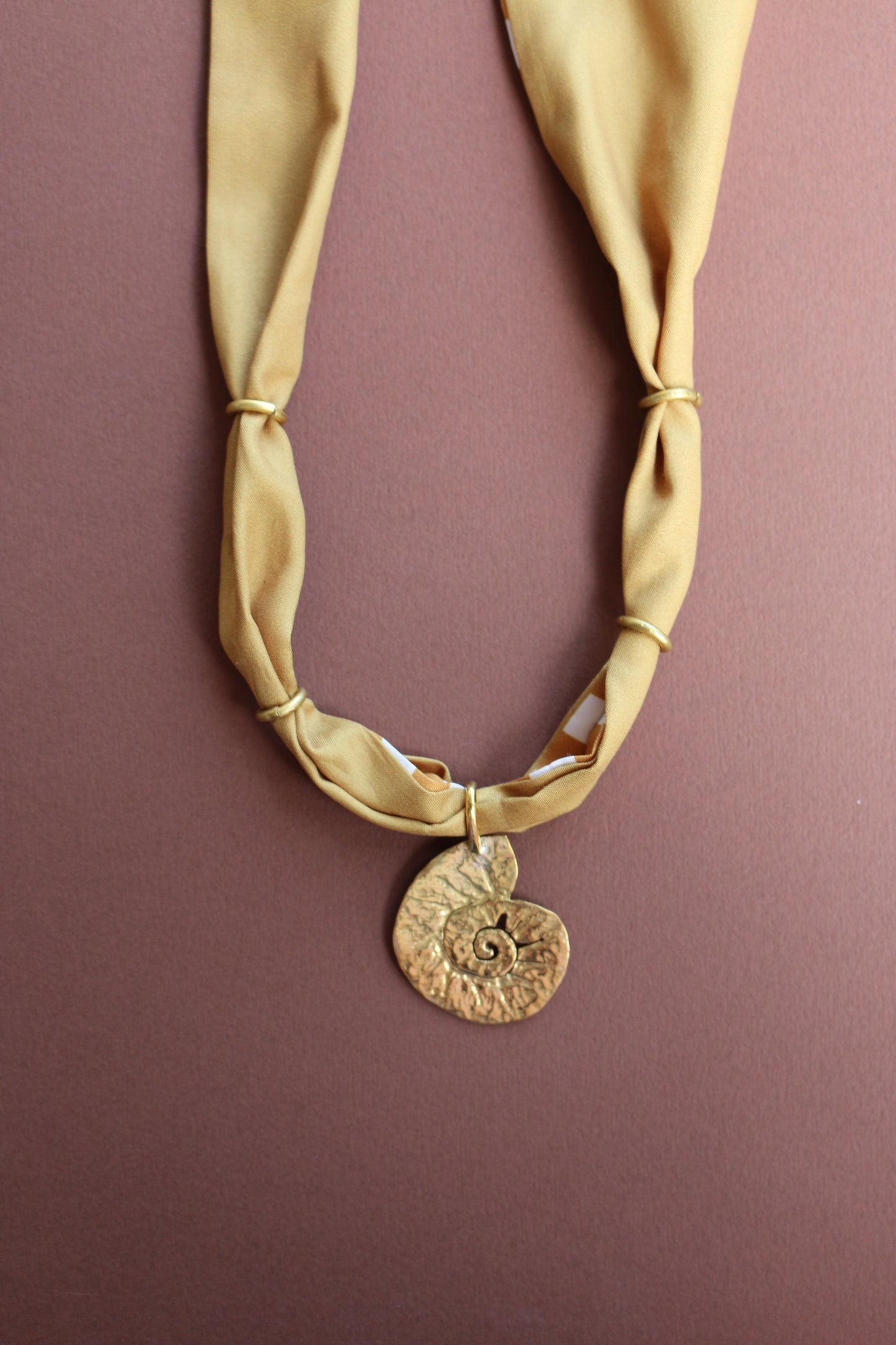 II atto - collana Concha