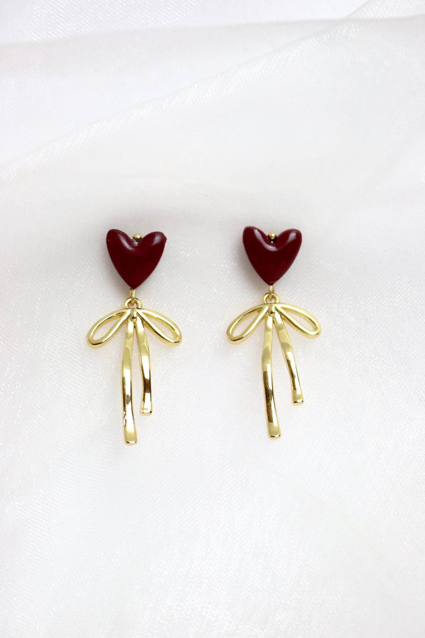 Bow earrings